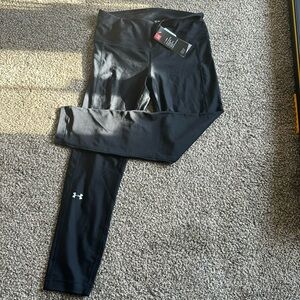 NWT under armour workout leggings